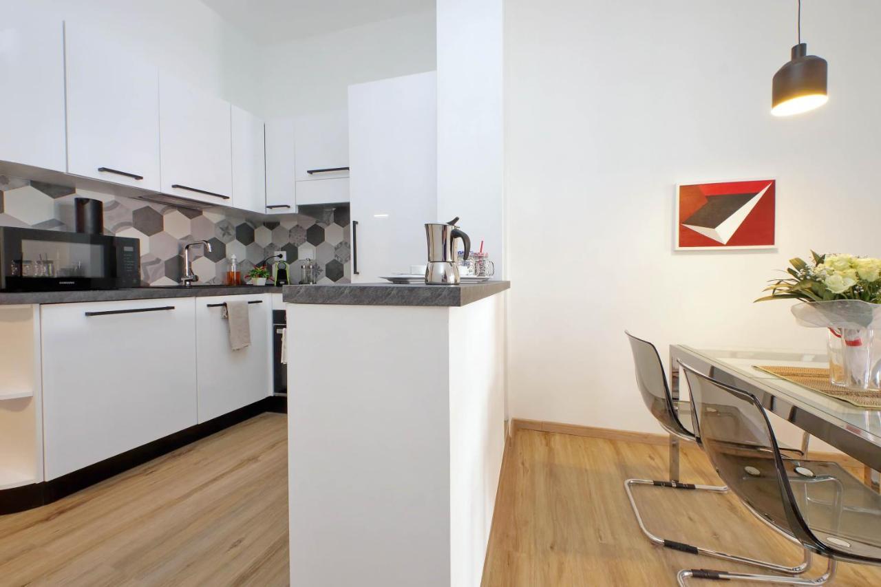 4Bnb - Cozy Albornoz Flat Roma Esterno foto